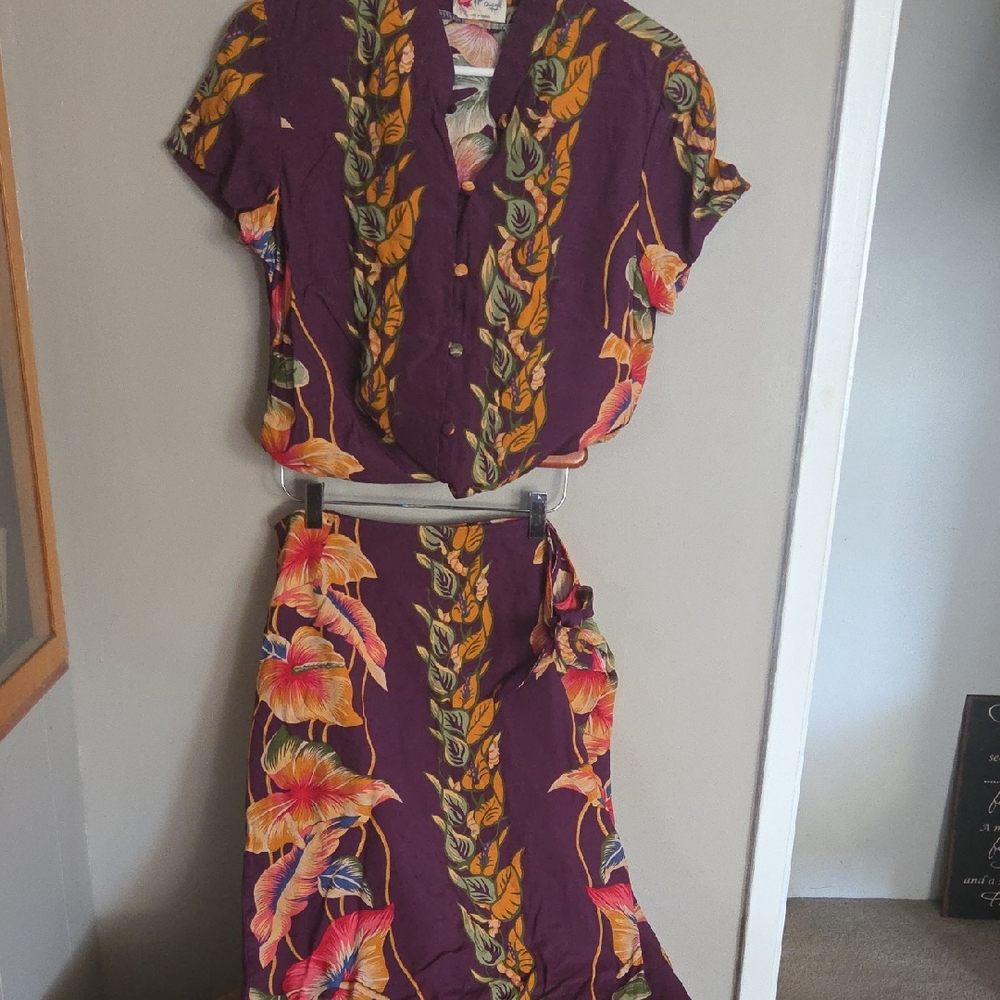 Hilo Hattie Purple Tropical Skirt Set